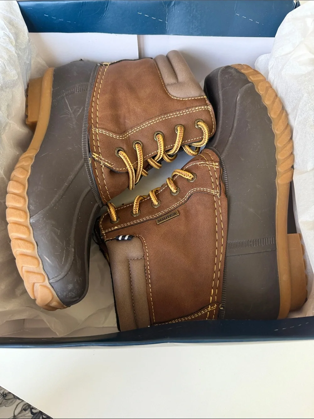Nautica duck boots size 3